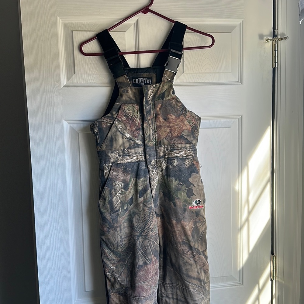 Youth Mossy Oak camo overall set.